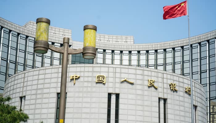 LPR,LPR;连续15个月;按兵不动;降息