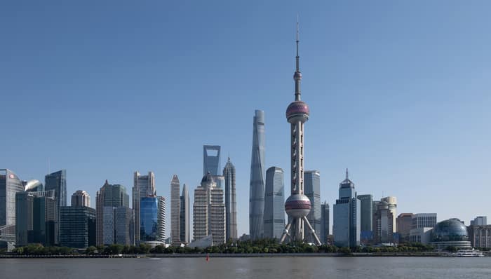 央行,汇率,人民币汇率;央行;货币政策;汇率稳定;外汇市场;人民币贬值;跨境资本流动;金融风险防控