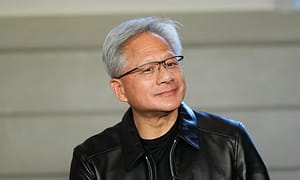 摩根士丹利：英伟达92%的收入绑定1.6万亿美元AI基建潮